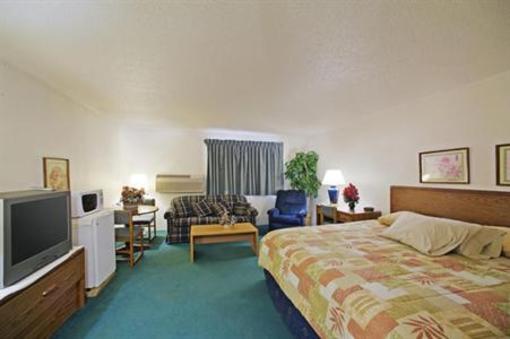 фото отеля Americas Best Value Inn Faribault