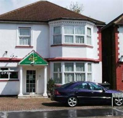 фото отеля Norbury Crescent Hotel London