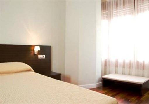 фото отеля Apartamentos Sabinas