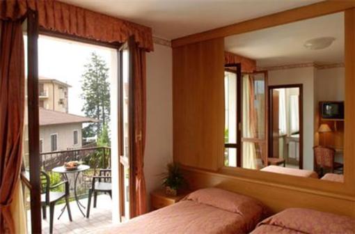 фото отеля Hotel Astra Tignale