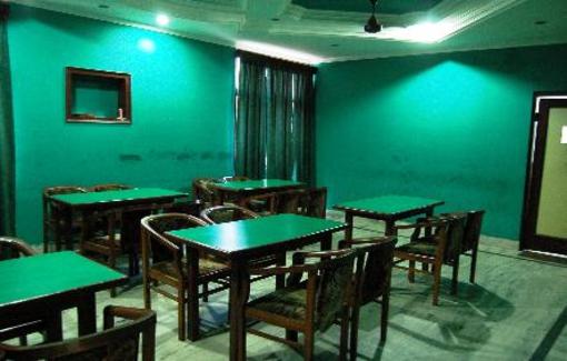 фото отеля Gupta Palace Hotel Katra