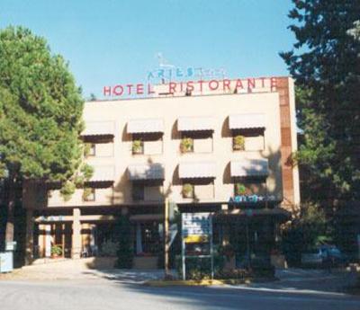 фото отеля Aries Hotel