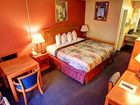 фото отеля Econo Lodge Inn & Suites Evergreen