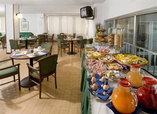 фото отеля Hotel Augusta Gabicce Mare