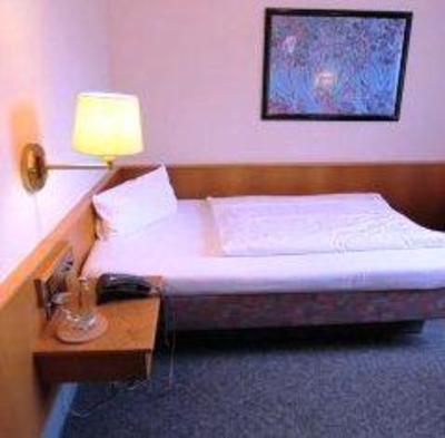 фото отеля Hotel Handelshof Dortmund