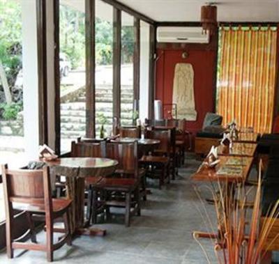 фото отеля Yaxkin Hostel