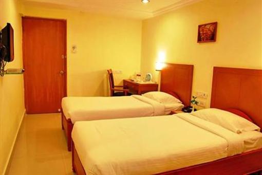 фото отеля RJ Residency Hotel