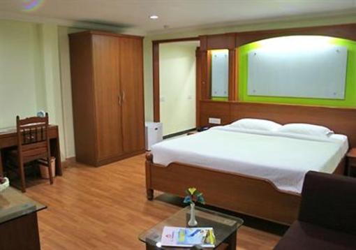 фото отеля RJ Residency Hotel