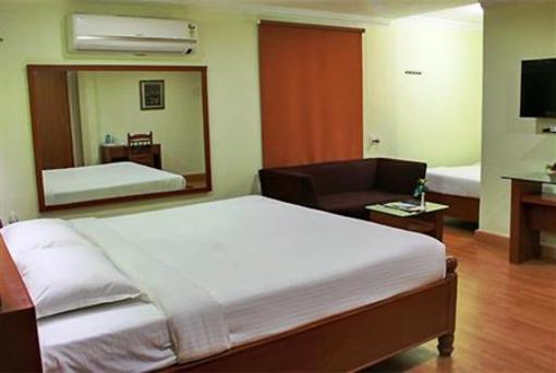 фото отеля RJ Residency Hotel