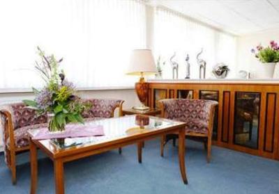 фото отеля Hotel Am Dusseldorfer Platz