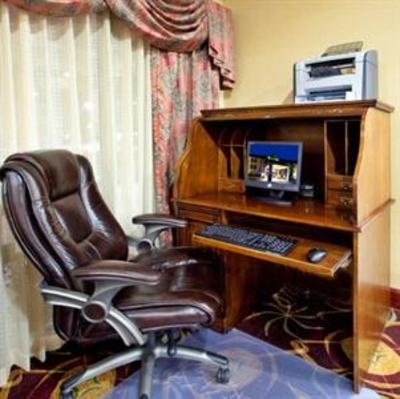 фото отеля Holiday Inn Express Dublin