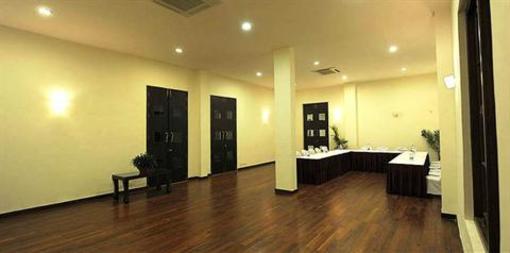 фото отеля Ambatty Greens Resort
