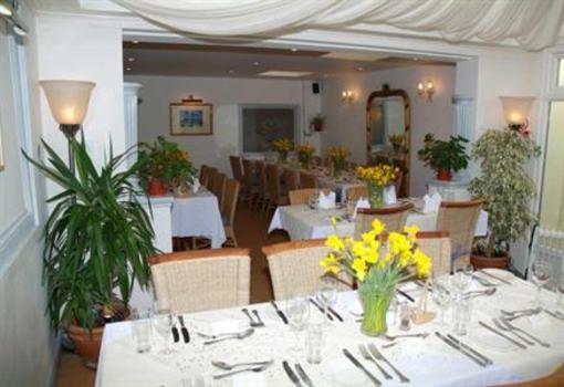 фото отеля The Lodge Hotel Salcombe