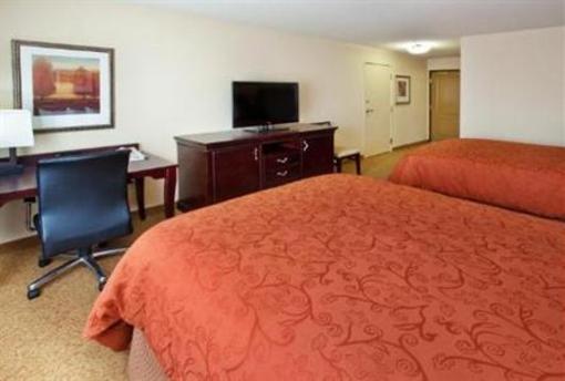 фото отеля Country Inn & Suites Rome (Georgia)