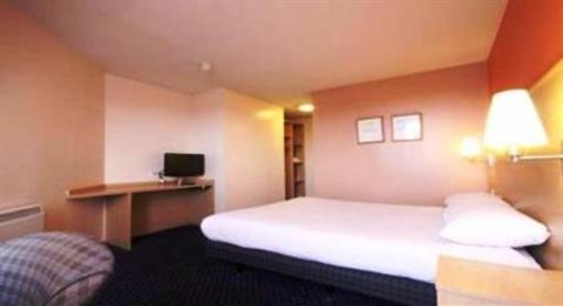 фото отеля Travelodge Portsmouth