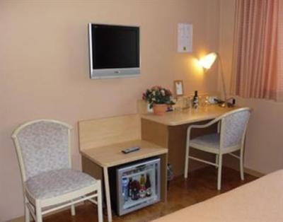 фото отеля Le Joli-Bois Hotel