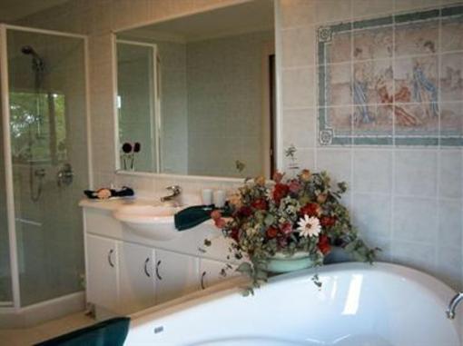 фото отеля Muscatels at Tamborine Bed and Breakfast