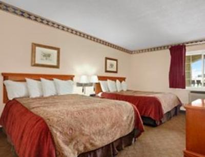 фото отеля Travelodge Torrance Redondo Beach