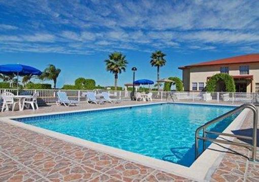 фото отеля Econo Lodge Florida City