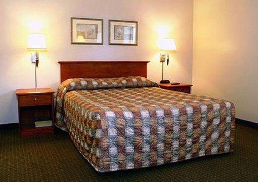 фото отеля Econo Lodge Inn and Suites Overland Park