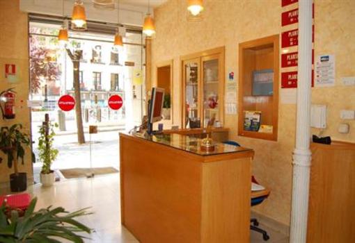 фото отеля Hostal Montaloya Madrid