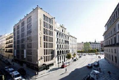 фото отеля Hotel Opera Madrid