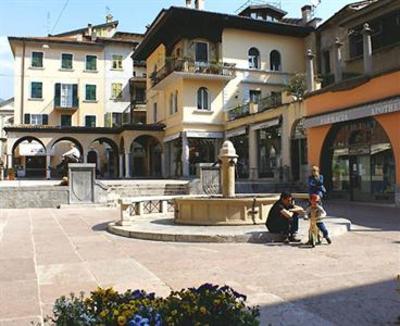 фото отеля Ostello Della Gioventu Benacus