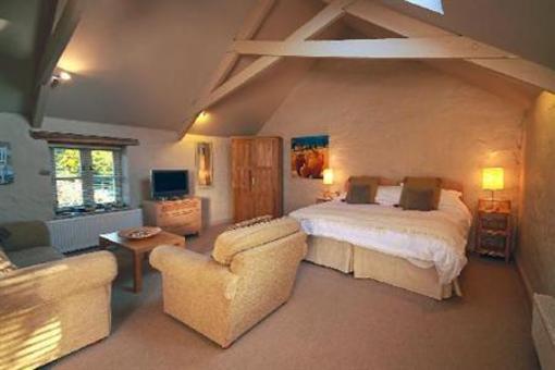 фото отеля Trenderway Farm Bed & Breakfast Pelynt Looe