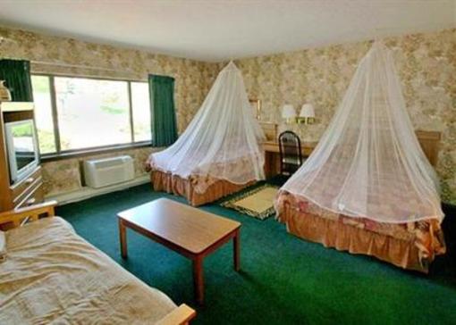фото отеля Rodeway Inn & Suites Madison-Northeast