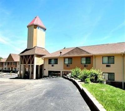 фото отеля Rodeway Inn & Suites Madison-Northeast