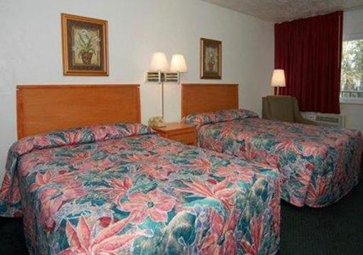 фото отеля Econo Lodge University Gainesville