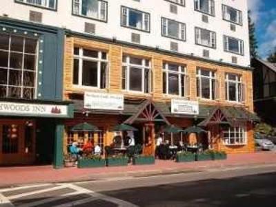фото отеля Northwoods Inn
