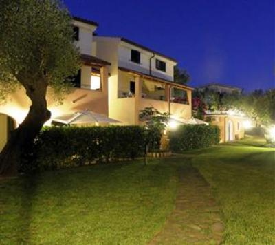 фото отеля Residenza Turistica Torre Delle Viole