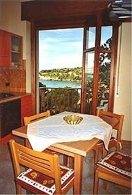 фото отеля Residenza Turistica Torre Delle Viole
