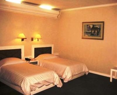 фото отеля Dynasty Court Hotel