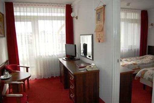 фото отеля Dwor Prawdzica