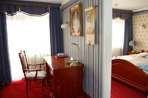 фото отеля Dwor Prawdzica