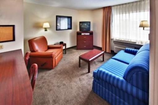 фото отеля Candlewood Suites Des Moines