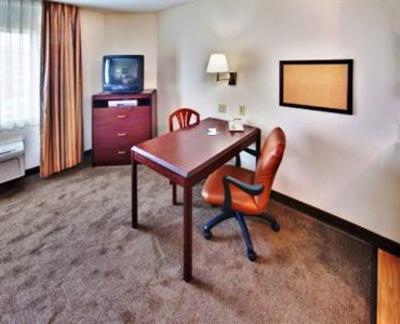фото отеля Candlewood Suites Des Moines