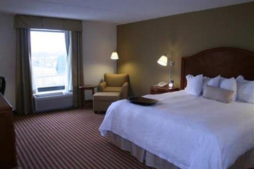 фото отеля Hampton Inn Roanoke Hollins I-81
