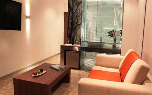 фото отеля Pestana Bogota 100