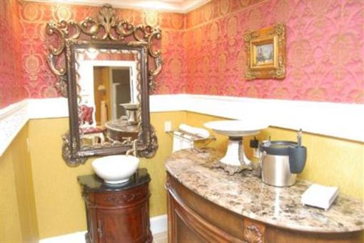 фото отеля The Roulhac Mansion Bed & Breakfast Memphis