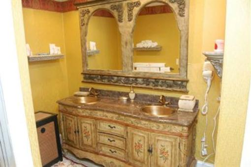 фото отеля The Roulhac Mansion Bed & Breakfast Memphis