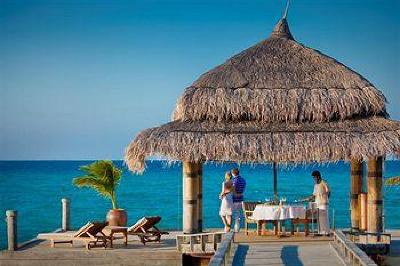 фото отеля Kuramathi Island Resort
