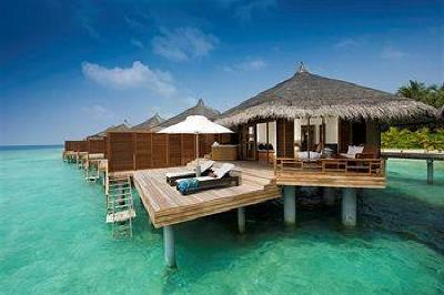 фото отеля Kuramathi Island Resort