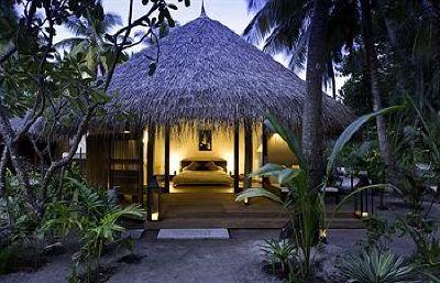 фото отеля Kuramathi Island Resort