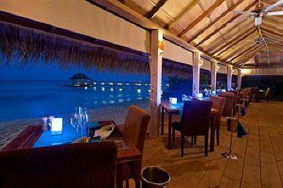 фото отеля Kuramathi Island Resort
