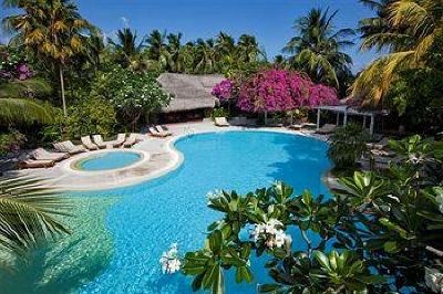 фото отеля Kuramathi Island Resort