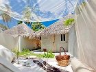 фото отеля Kuramathi Island Resort