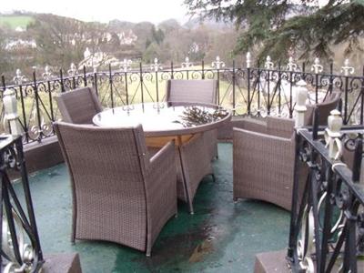фото отеля White Waters Country Hotel